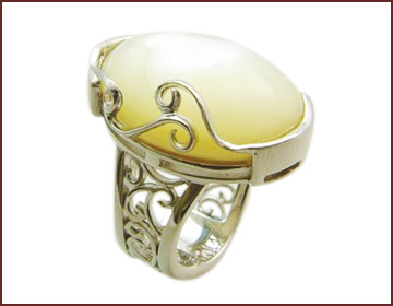 Wholesale jewelry distributors supply gemstone filligree jewelry